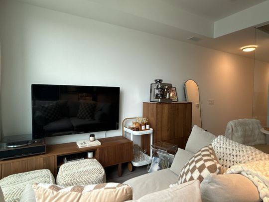 For Lease - 1195 The Queensway Road Unit# 510, Toronto, Ontario - Photo 1