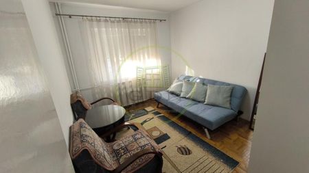 Inchiriere apartament cu 3 camere, decomandat, mobilat-utilat, Decebal - Photo 5