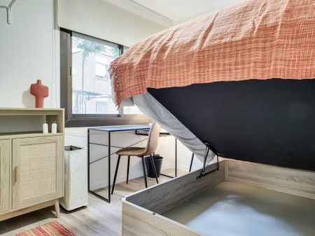 Carrer de Calderón de la Barca, Barcelona, Catalonia 08032 - Photo 5