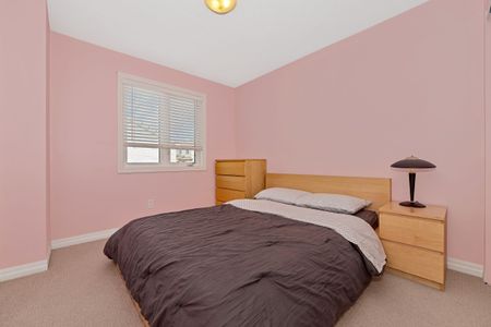 For Lease - 503 Knotridge Street, Orleans - Convent Glen and Area, Ontario - Photo 3