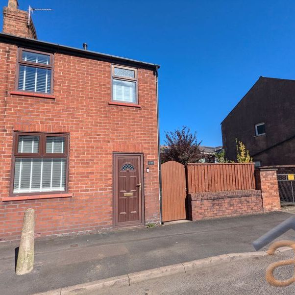 To Let – Brade Street, Southport – Available Immediately - Photo 1