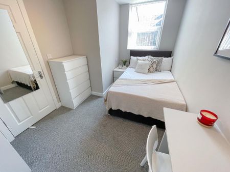 5 bedroom end of terrace house to rent - Photo 5