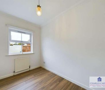 Coach House, Barton Street, Tewkesbury, GL20 - Photo 2