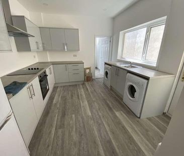 Trinity Street, SA4 - Photo 3