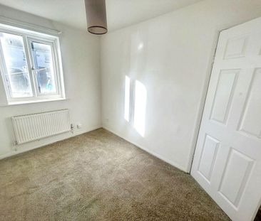 2 bed flat to rent in NE23 - Photo 1