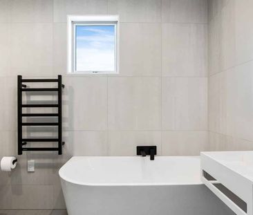 Apartment living in the heart of Merivale - Photo 5