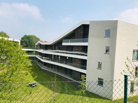 Appartement te huur - Foto 2