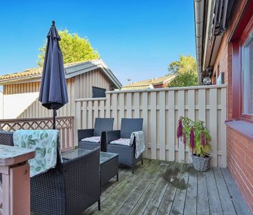 Kaplanvägen, Upplands Väsby - Photo 1