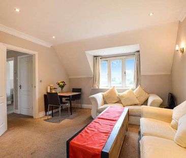 Summer Close, Byfleet, West Byfleet, Surrey, KT14 - Photo 4