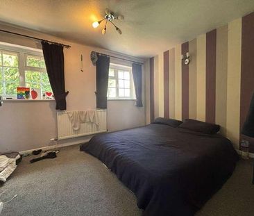 Bryony Way, Swindon, Wiltshire, SN2 - Photo 6
