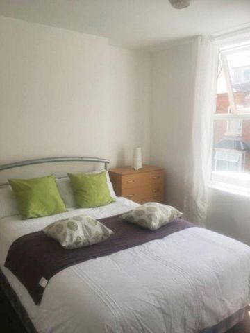 3 bedroom house share to rent - Photo 2