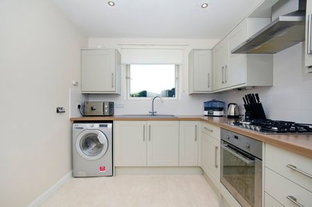 46 Lord Hay's Grove, AB24 1WS, Aberdeen - Photo 2