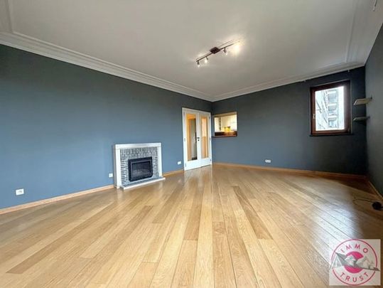 Appartement te huur - Photo 1