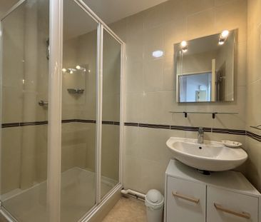 Location Appartement 2 pièces 55m² CAEN 14000 - Photo 6
