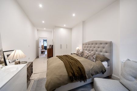 Kilburn Lane, Queens Park, London, W9 - Photo 2