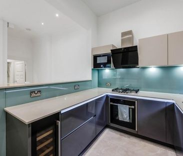 4 bedroom terraced house to rent - Photo 6