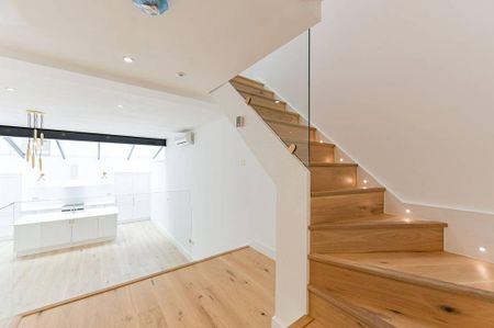 2 bedroom end of terrace house to rent - Photo 5
