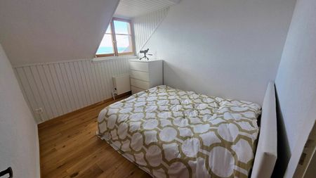 4.5 Zimmer, 90 m², 2. Stock - Foto 4