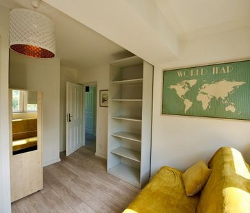 Bronowice, prywatna łazienka, WiFi, Radzikowskiego 12 m² - Фото 1
