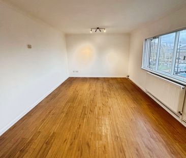 Two-Bedrooms Apartment - Photo 2