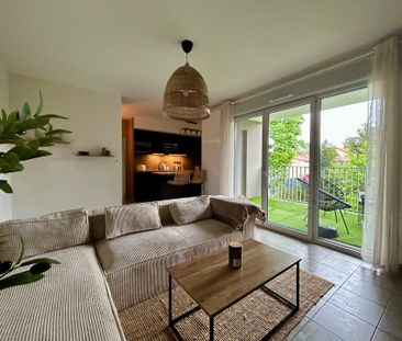 Location Appartement 2 pièces 47m² SEREZIN DU RHONE 69360 - Photo 1