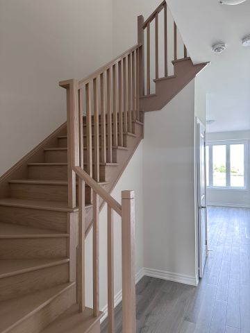 For Lease - 13 Rochester Drive, Barrie, Ontario - Photo 2