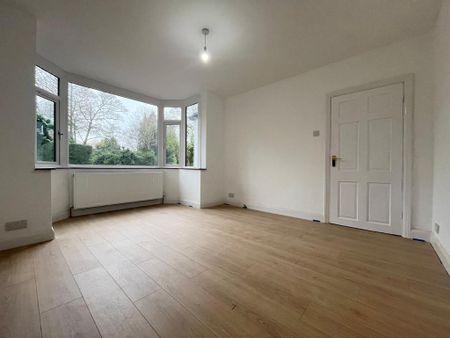 4 bedroom detached house to rent - Photo 5