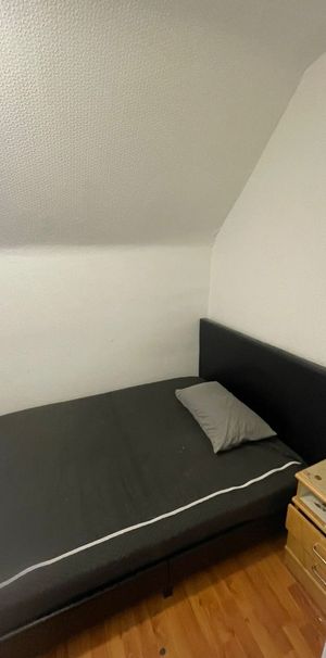 Room in a Shared House, Pinner Road, HA1 - Photo 1