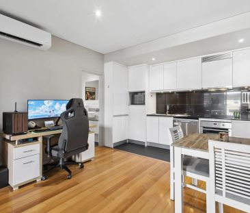 Kings Park on Your Doorstep - Unfurnished Apartment - Photo 5