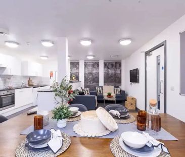 Silver En-Suite - Photo 1