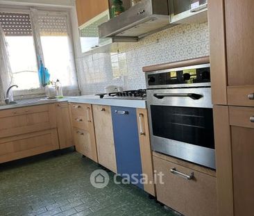 Trilocale in Affitto in Via Frassineto a Roma - Photo 2