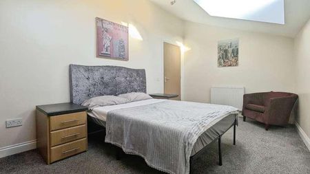 Stamford Road, Mossley, Mossley, OL5 - Photo 5