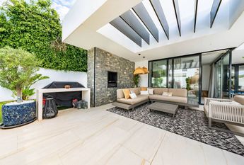 5 bedroom luxury Villa for rent in San Pedro de Alcántara, Spain