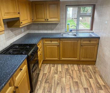 2 bedroom terraced house to rent - Photo 6