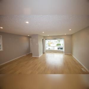 3 Bed 2 Bath House Dbl Garage For Rent NE Calgary Martingrove - Photo 1