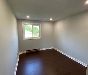 For Lease - 48 Homefield Square, Clarington, Ontario - Photo 5