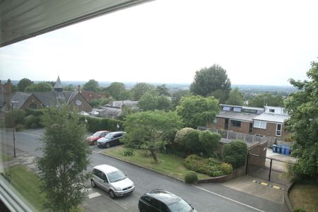 2 Bed Flat, Byron Hill Road, HA2 - Photo 3