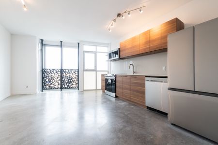 For Lease - 3333 Dundas Street Unit# 3A, Toronto, Ontario - Photo 3