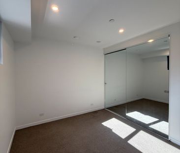 118/294-296 Keilor Road, Essendon North - Photo 2