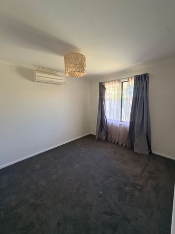 Modern 3-Bedroom Home for Lease – Secure, Spacious & Fully Furnished - Photo 4