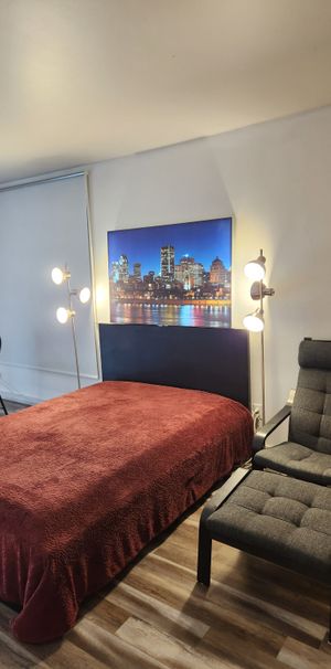 750$-chambre Meublée–Côte-des-Neige - Photo 1