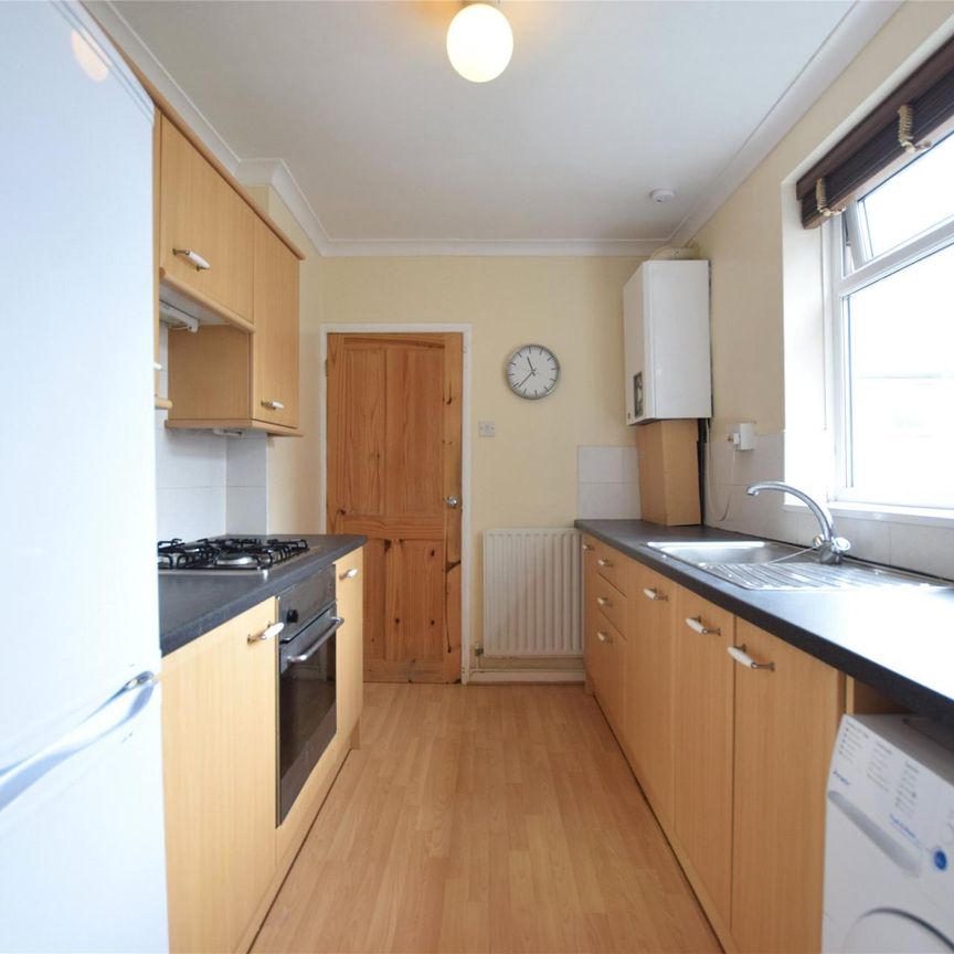 Shipcote Terrace, Gateshead, NE8 - Photo 1