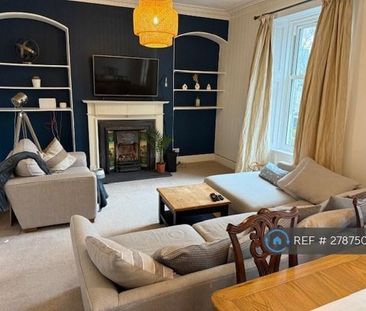 3 bedroom terraced house to rent - Photo 2