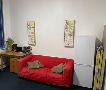 Room in a Shared House, Sneinton Hermitage, NG2 - Photo 6