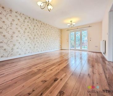 4 bedroom detached house to rent - Photo 1