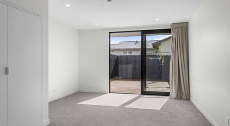 Stunning near new two bedroom townhouse - Spreydon - Photo 5