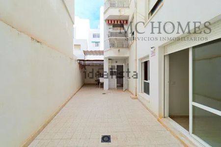 Alquiler de piso en CL Mar Baltico - Photo 4