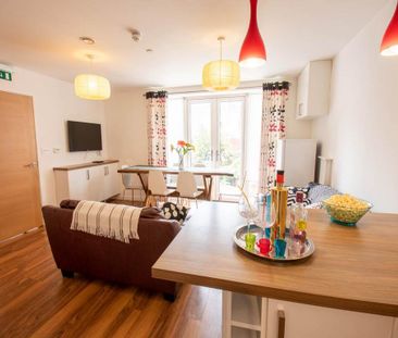 6 bedroom house to rent - Photo 4