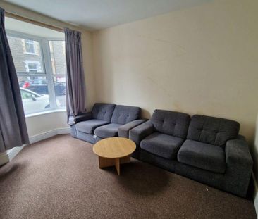 4 bedroom house share to rent - Photo 3