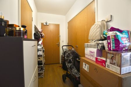 2 Bed Flat, Devons Road, E3 - Photo 5